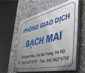 Biển inox ăn mòn